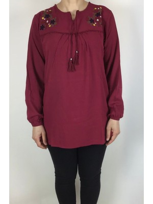 Kadın Yakası Bağcıklı Kolları Lastikli Nakışlı Viskon Bluz