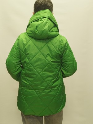Merter Outlet 48 Kadın Kapitone Mont
