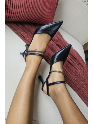 10 41 Topukla Kadın Kadeh Topuk Bilekden Bağlamalı Taşlı Abiye Stiletto