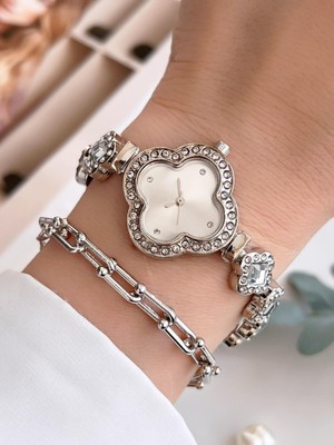 Coliseum Özel Tasarım Vintage Seri Full Taşlı Kadın Kol Saati+Bileklik Hediyeli CL8751.L05
