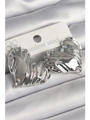 Lisinya Pirinç Gümüş Renk Işlemeli Kalp Model Kadın Küpe - Lisinya