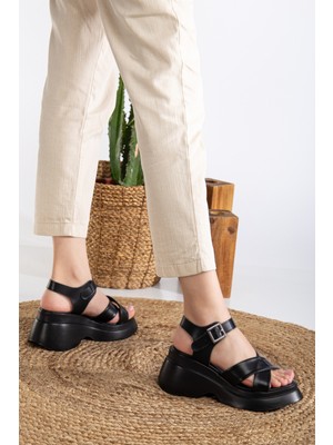 Çapraz Günlük Kadın Sandalet