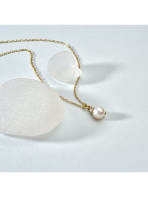 Nox Jewelry 14 Ayar Mikron Altın Kaplama İnci Sallantılı Taşlı Zarif Gümüş Kolye - CNS00607