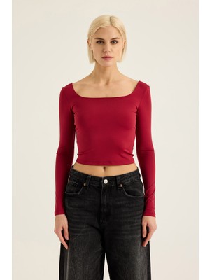 Uzun Kollu Kare Yaka Crop Bluz