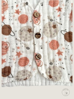 4 Katlı Müslin Yelek | Bebek | Gözlüklü Gezegenler | Tavşan Kafa | Beyaz Desenli | %100 Pamuk | 0-3 | 3-6 | 6-9 | 9-12 Ay | Unisex | Kız | Erkek