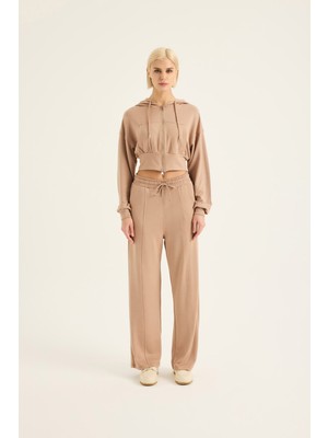 Yumuşak Kumaşlı Crop Sweat Takımı