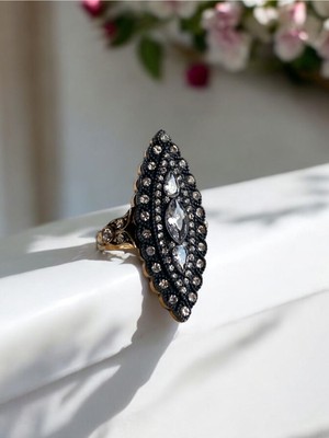 Zirkon Taşlı Elmas Montür Mekik Yüzük