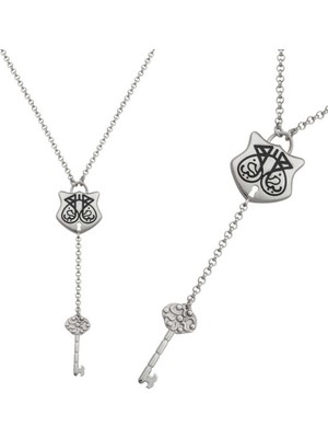 Gümüş Ya Fettah Yazılı Kadın Kolye CSR2180405