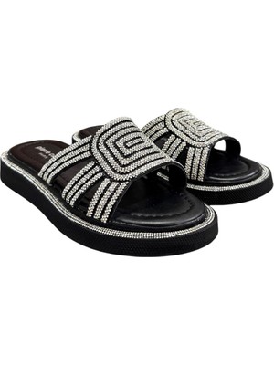 Pierre Cardin Taşlı Şeritli Anatomik Taban Bayan Terlik