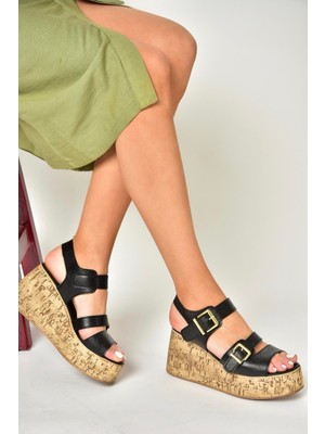 Fox Shoes U996752009 Siyah Dolgu Topuklu Kadın Ayakkabı