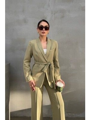 Kadın Ikili Kuşaklı Blazer Ceket Pantolon Takım