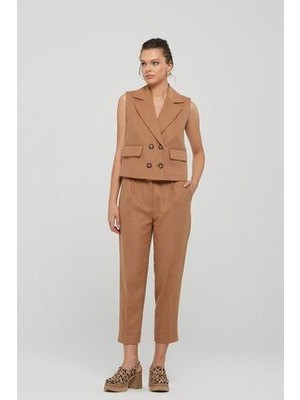 Kadın Rahat Kesim Pileli Kısa Paça Camel Pantolon NAAR91252-CAMEL