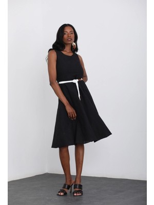 Qimya Butik Kadın Bisiklet Yaka Kolsuz Kordonlu Fisto Elbise