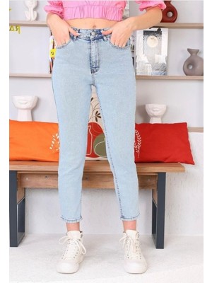 ByCukurovaFrango Leo 90's Kadın Mavi Beş Cepli Kar Yıkamalı Mom Jean ALC-X11473