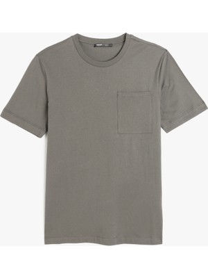 Koton Cep Detaylı Kısa Kollu Bisiklet Yaka Pamuklu Slim Fit Basic Tişört