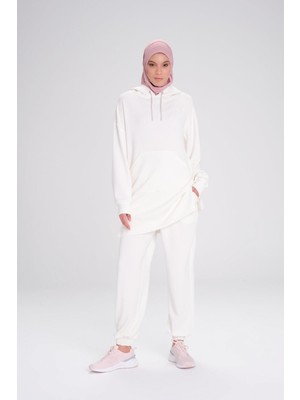 Haşema Kadın Ekru Kapüşonlu Sweatshirt Nefes Alan Polyester Kumaş ile Günlük Kullanım İçin