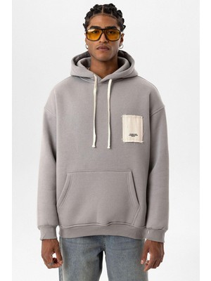Etiket Detaylı Oversize Kapüşonlu Sweatshirt Gri