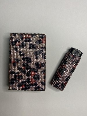 Zey Desing Zey Design Kısa Slim Taşlı Sigara Kutusu Pembe Leopar Lüks Görünüm ve Ergonomik Kullanım