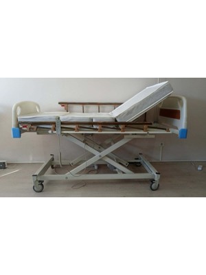 Royalsan Sağlık 3 Motorlu ABS Tabanca ve Asansörlü Hasta Karyolası +4 Parçalı Yatak