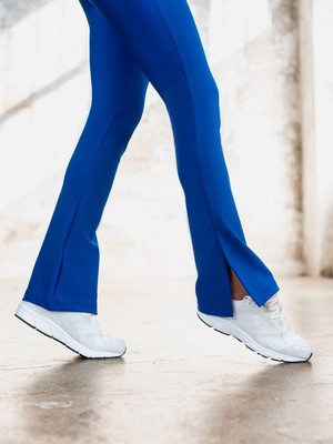 Lismina Yırtmaçlı Geniş Paça Sırt Dekolteli Spor Tayt Tulum