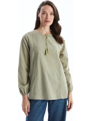 Lcw Grace  Bağlamalı Yaka Nakışlı Kadın Bluz