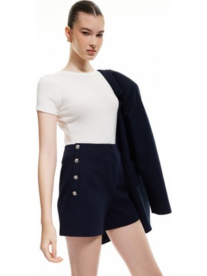 Koton Metal Aksesuarlı Yüksek Bel Mini Şort