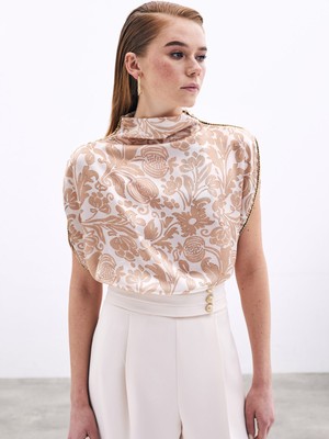 Aksesuarlı Yarasa Kol Bluz - Bej