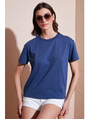 Lela Pamuklu Oversize Fit Bisiklet Yaka T Shirt Bayan T Shirt 5866097