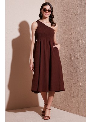 Lela Regular Fit Tek Omuz Belden Açılan Gipeli Midi Boy Elbise Bayan Elbise 67810248