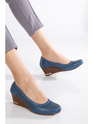 Analin Shoes Kadın  Deri Lazerli Dolgu Topuklu Ayakkabı - Kot Mavi