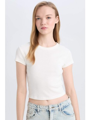 DeFacto Fitted Bisiklet Yaka Basic Düz Fitilli Kaşkorse Kısa Kollu Beyaz Tişört E0287AX25SM