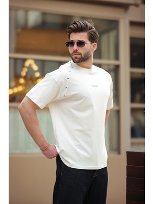 Ekru Baskılı Nakış Detaylı Erkek T-Shirt E7108