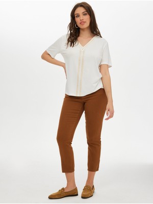 Faik Sönmez Gold Trok Taş Detaylı V Yaka Kısa Kol T-Shirt S25TSH069