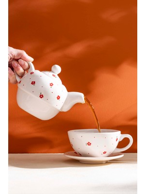 Kırmızı Çiçekli Amore 4 Parça Demlik & Fincan Seti