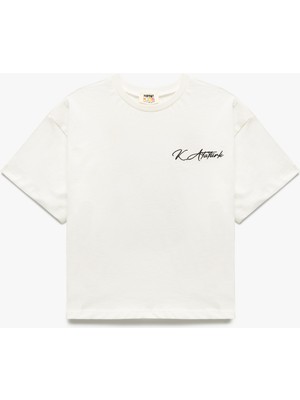 Koton Atatürk Baskılı  23 Nisan Temalı Kısa Kollu Pamuklu Tişört