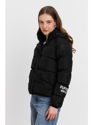 3020 Baskılı Şişme Mont Siyah