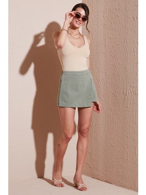 Lela Pamuklu Fermuarlı Asimetrik Mini Şort Etek Bayan Şort Etek 668YP4411
