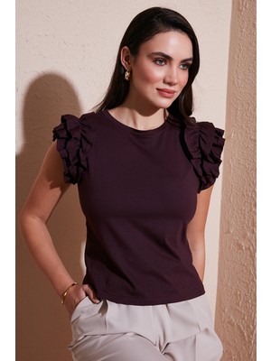 Lela Pamuklu Kolları Fırfırlı Slim Fit Bisiklet Yaka T Shirt Bayan T Shirt 5864500