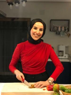 Nous Boğazlı Tasarım Bluz