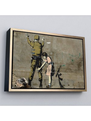 Marsilyan Çerçeveli Bansky'nin Askeri Arayan Küçük Kız Eseri Kanvas TABLO-5013