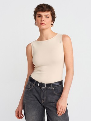 20868 Kayık Yaka Kolsuz Top-Taş