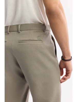 AVVA Erkek Yağ Yeşili Klasik Bel Pamuklu Jersey Carrot Fit Pantolon A51Y3013