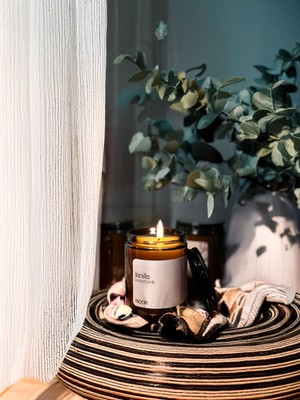 Noor Atelier Vanilya Kokulu Amber Kavonoz Mum