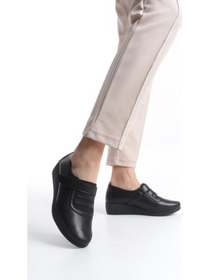 Kadın Comfort Taban Günlük Ayakkabı Cırtlı Hafif Yüksek Taban Yuvarlak Burun Ayakkabı