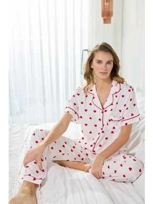 Bie's Kadın Önden Düğmeli Gömlek Yakalı Pamuk Saten Dokuma Göğüs Cepli Kısa Kol Pijama Takımı