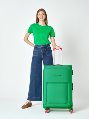 Benetton 2800 Büyük Boy Ultra Light Hafif Lüx Kumaş Tekerlekli Valiz