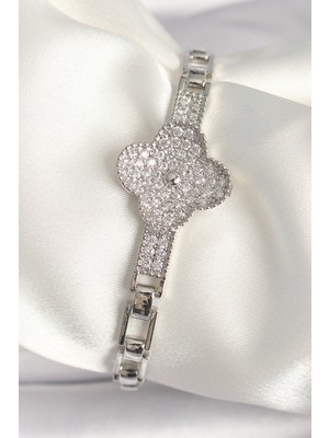 Callerrons Accessories Pirinç Gümüş Renk Zirkon Taşlı Yonca Model Kadın Bileklik - EBJ250308W31954