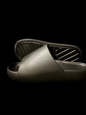 Kadın Kaymaz Terlik Havuz ve Deniz Kadın Terliği