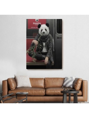 Marsilyan- Gerçek Metroda Panda Başlı Insan Kanvas TABLO-5228