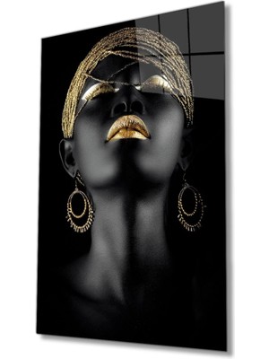 Altın Saç Dudak ve Göz Makyajlı Afrikalı Kadın